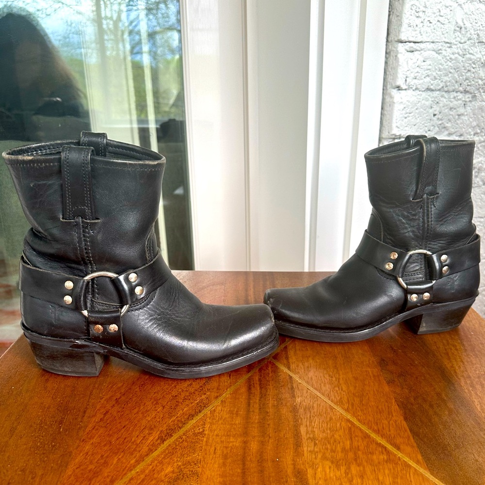 Used Frye Harness 8R Boot